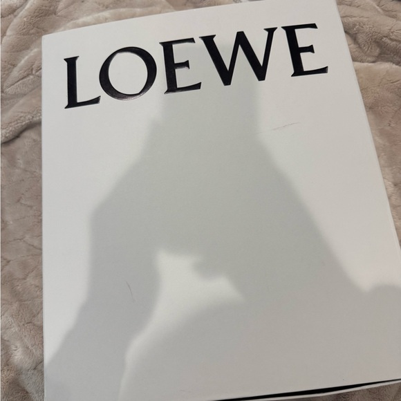 LOEWE Anagram High-Top Sneakers - Picture 8 of 8